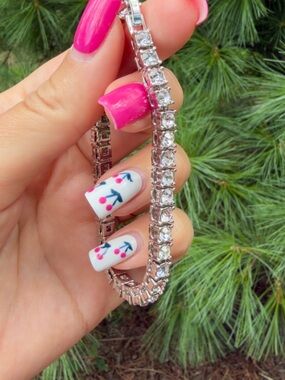 Silver Crystal Tennis Bracelet in Clear/Silver - Women's Jewelry 8 inches